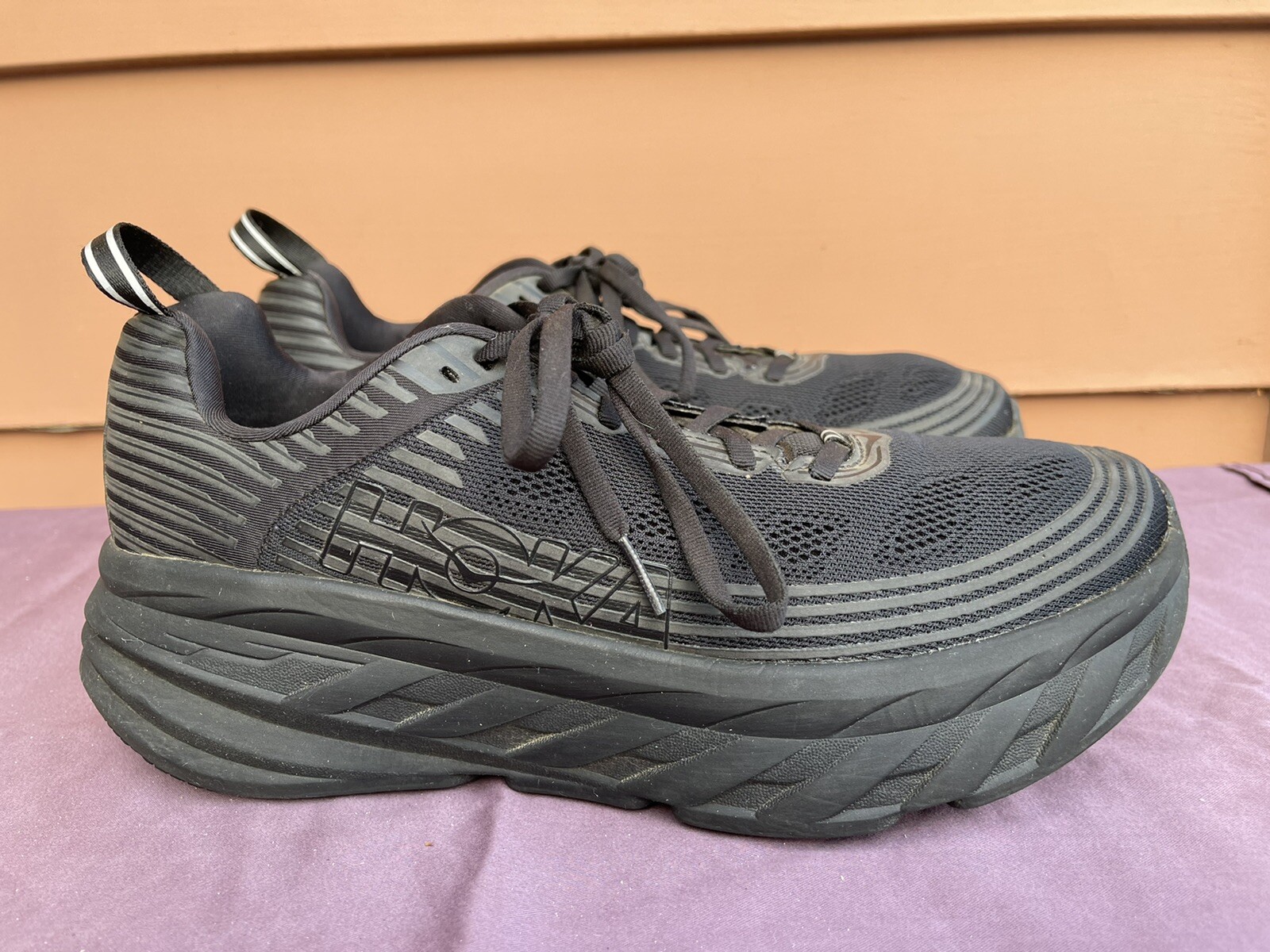 RARE EUC Hoka One One Bondi 6 All Black Women US 10.5 Hiking Running Shoes D5