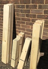 Pine Softwood pieces, 40 pcs in total, 25 no 4x1, 8 no 5x1, 7 no 6x1, all sizes.