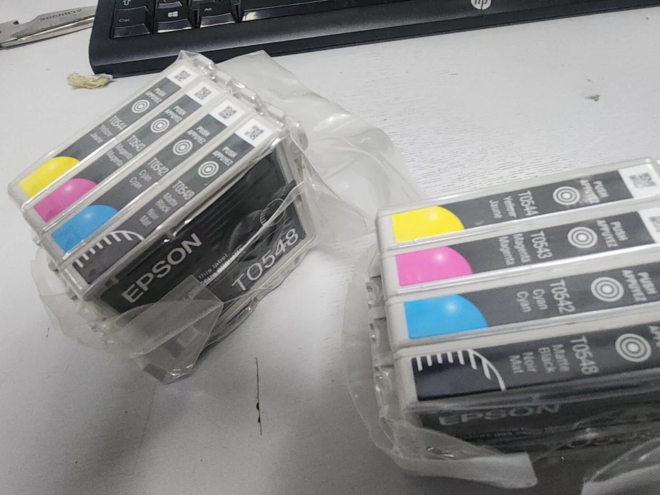 2X Genuine EPSON T0544 T0543 T0542  T0544 T0547 T0548 T0549 Ink Cartridges  - Image 2 of 4