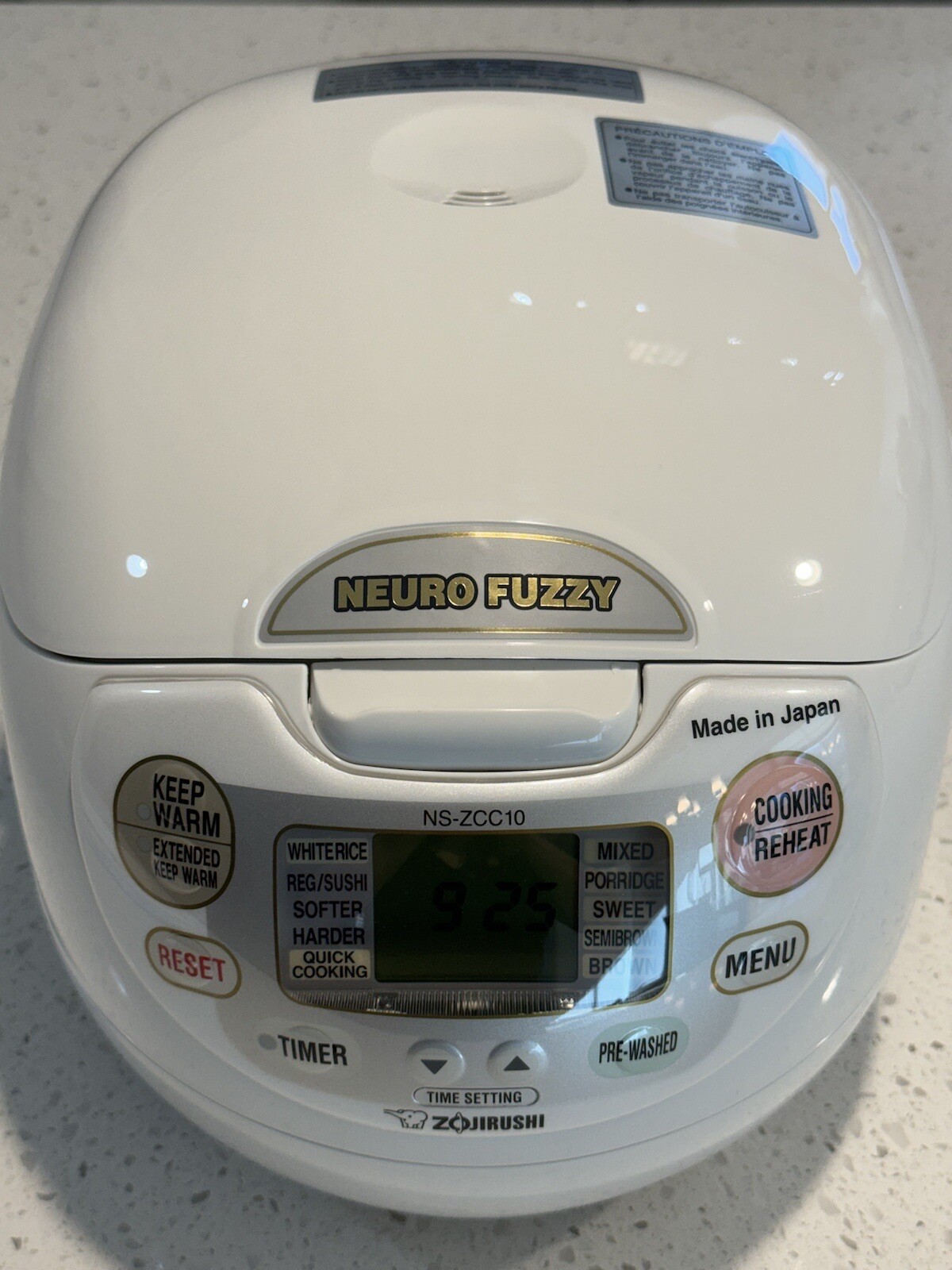 Zojirushi, Made in Japan Neuro Fuzzy Rice Cooker, 5.5Cup, Premium