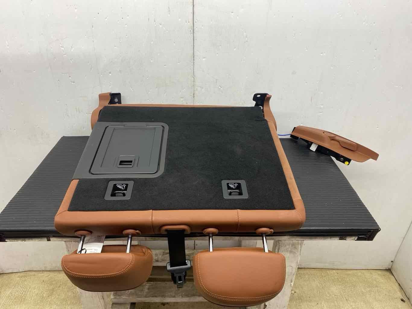 2017-2020 MASERATI LEVANTE M161 OEM LEFT REAR UPPER SEAT CUSHION TAN (ITN)