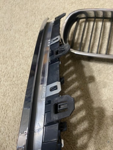 bmw e60 front grill - Picture 10 of 11