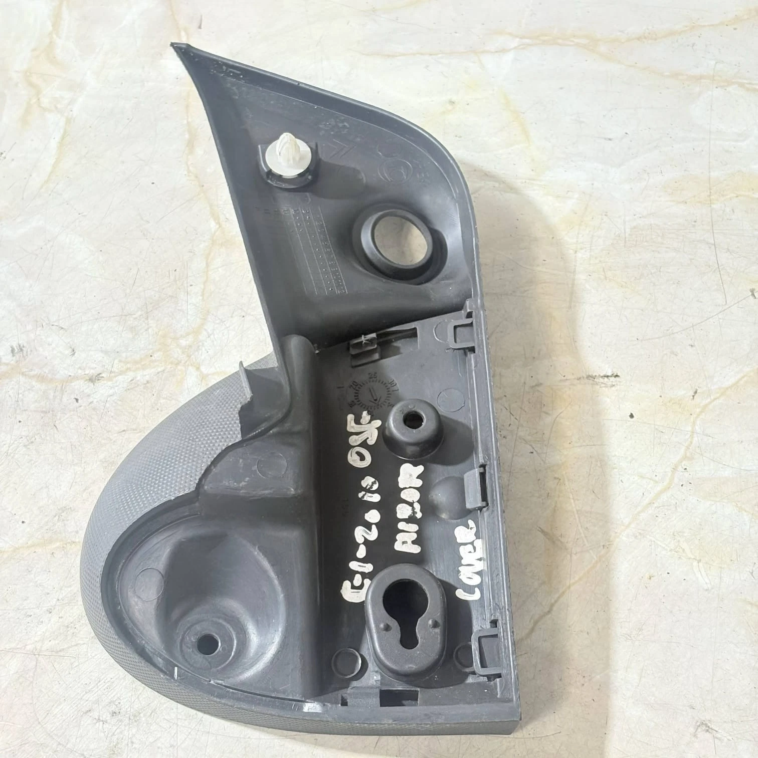 67491-0H010 RH mirror trim reverse mounting points technical reference
