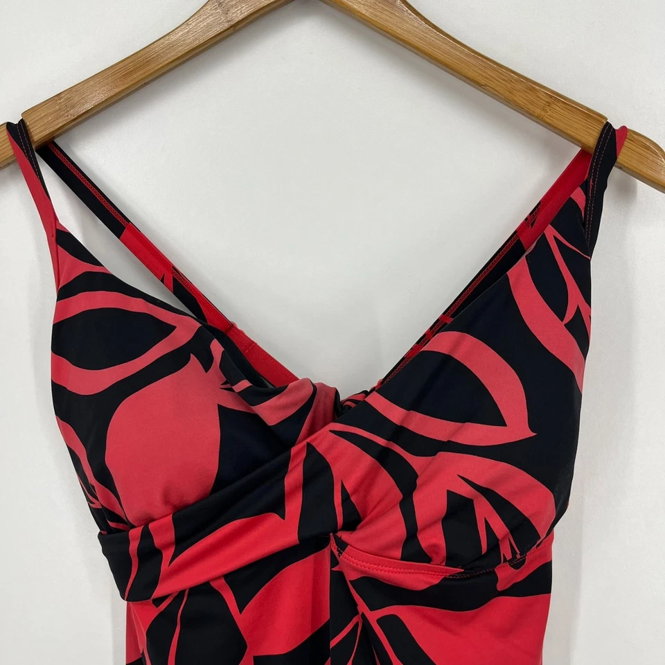 Camiseta sin mangas de natación Jag para mujer talla 36D negra roja sujetador de bikini incorporado con aros Foto 2 de 4