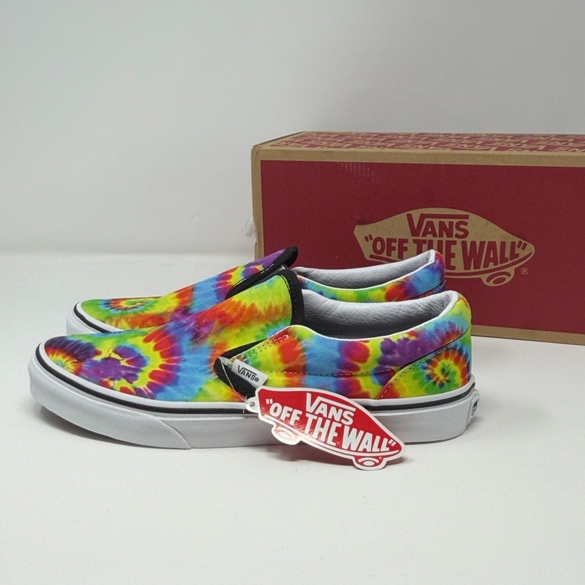 Vans Classic Slip On Spiral Tie Dye Sneakers - Rainbow - 8.5  display picture 1