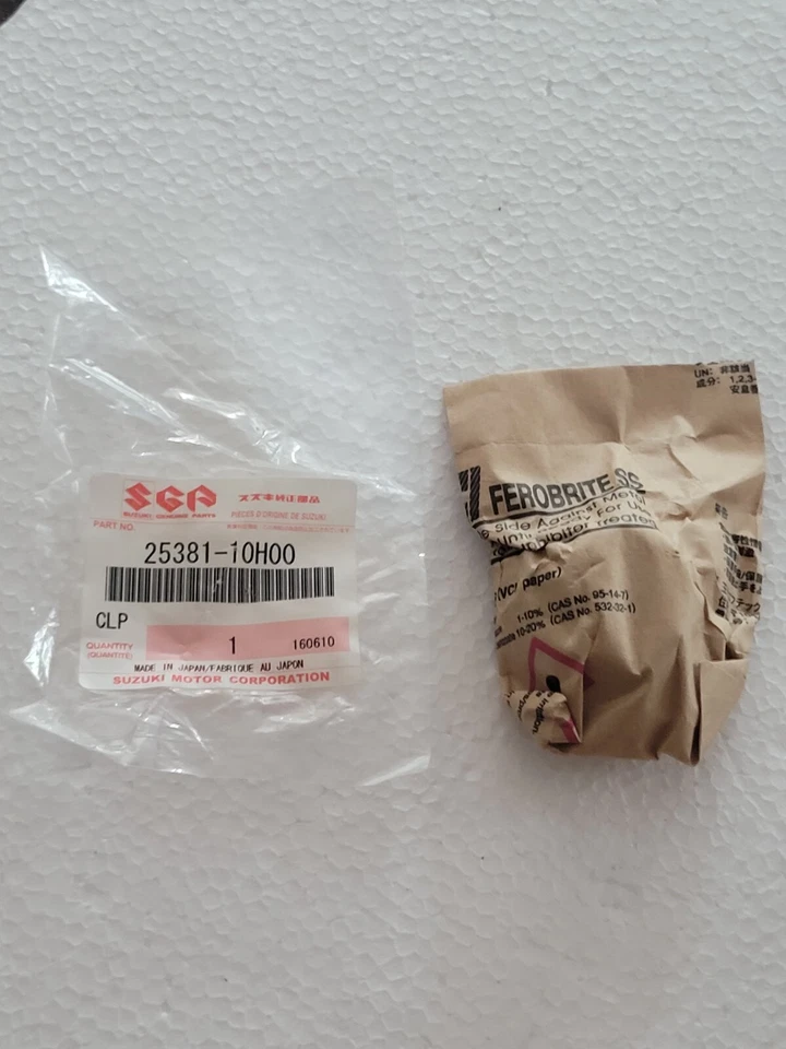 Tapón de leva de cambio de marchas Suzuki RMZ250 2007-12 RMZ450 2008-12 25381-10H00 Foto 3 de 4