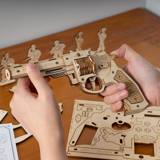 Wooden Gun Model 3D Puzzle DIY Kit Rifle Assembly Shotgun Pistol