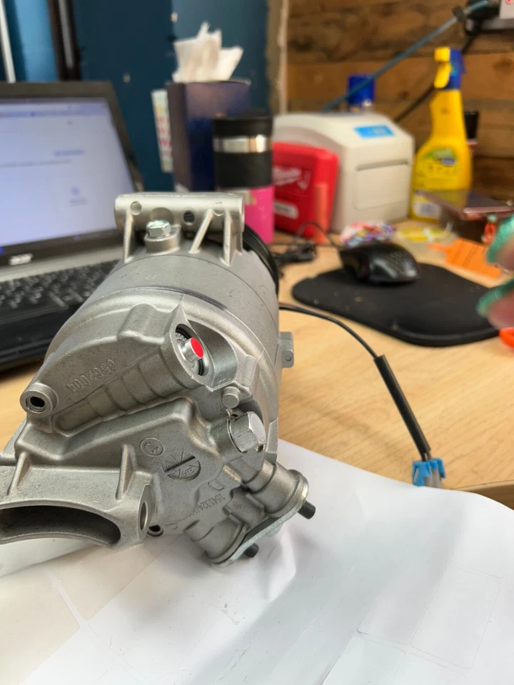 A/C Compressor Vauxhall Insignia A Astra J 2.0 CDTI MERIVA 09-15 Delphi  L2-15 - Image 2 of 3