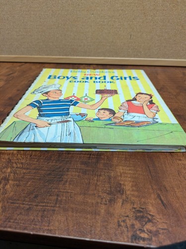 Betty Crocker Children's Cookbook NEW BOYS AND GIRLS COOKBOOK 1965 - Picture 9 of 12