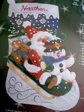 Janlynn Felt Applique Holiday STOCKING KIT,CHRISTMAS FUN,Santa,Frosty,090-0051