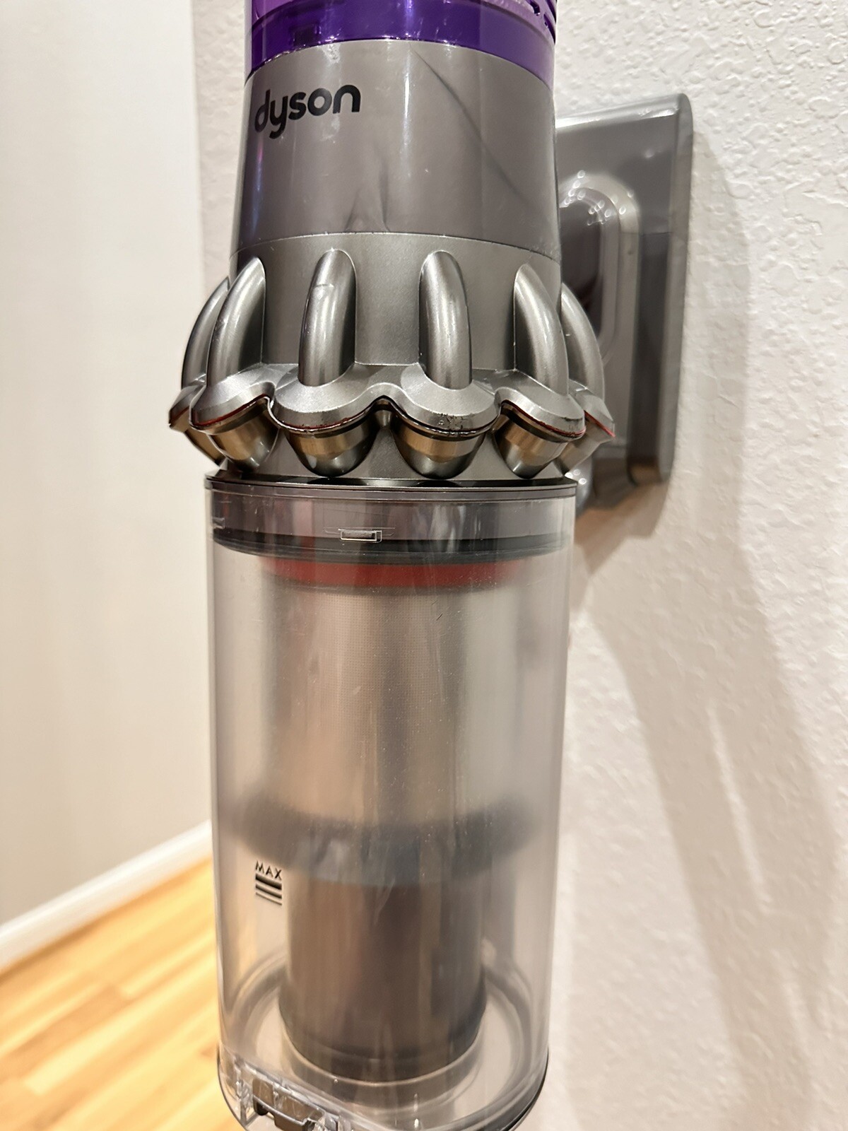 Dyson V11 SV15 Animal+ Cordless Vacuum Cleaner with Fully Attachments