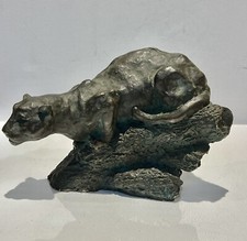Escultura de Bronce Pátina León de Montaña Agachado Joseph Boulton Raro Difícil de Encontrar Firmado