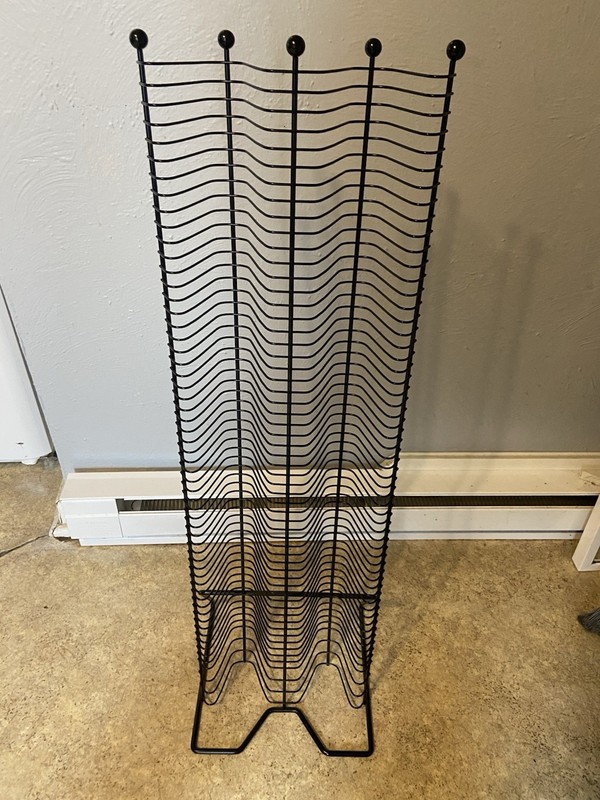 96 CD Media Storage Tower Wire Rack Stand Black 84 single & 6 doubles