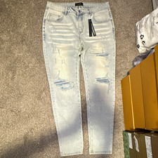 AMIRI Men's Blue Light Wash Denim Skinny Slim Fit Jeans Distressed Logo