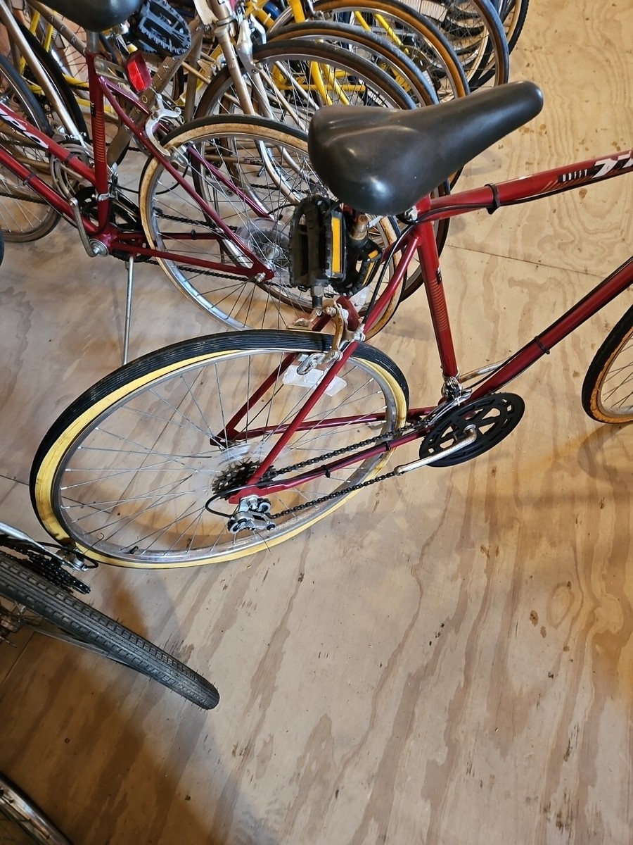 Huffy 10 Speed Tires Pink Pulsar By Huffy 10 Speed Bike