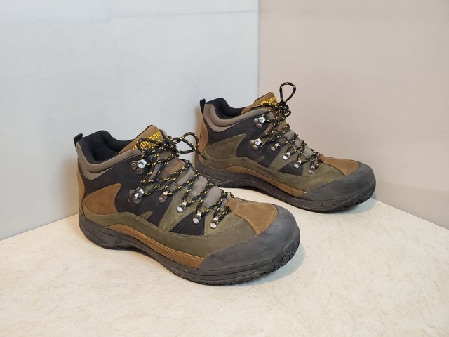 dunham cloud hiking boots