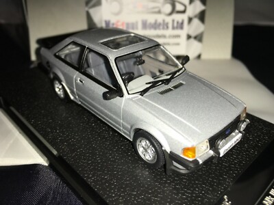 1:43 Triple 9, Vitesse T9-43092 Ford Escort MKIII XR3i Stratos silber 1983