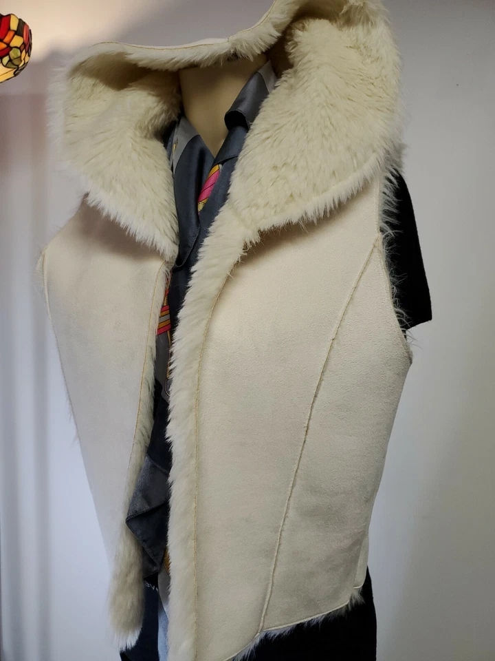 Mixit 女式人造麂皮绒/毛皮衬里白色无袖开放式背心 L — 第 3/4 张图片