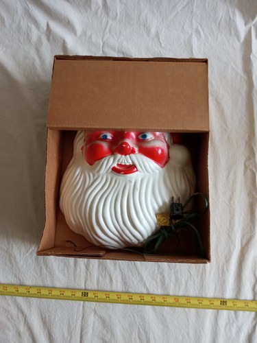Vintage 50s Lighted Santa Face Vinylite Plastic Plaque Christmas. LIGHTS UP. - Picture 2 of 11