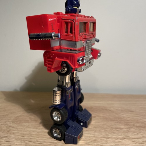 Transformers Optimus Prime G1 Autobot Takara 1980 1982 Hasbro 80s Japan Trailer - Picture 3 of 19