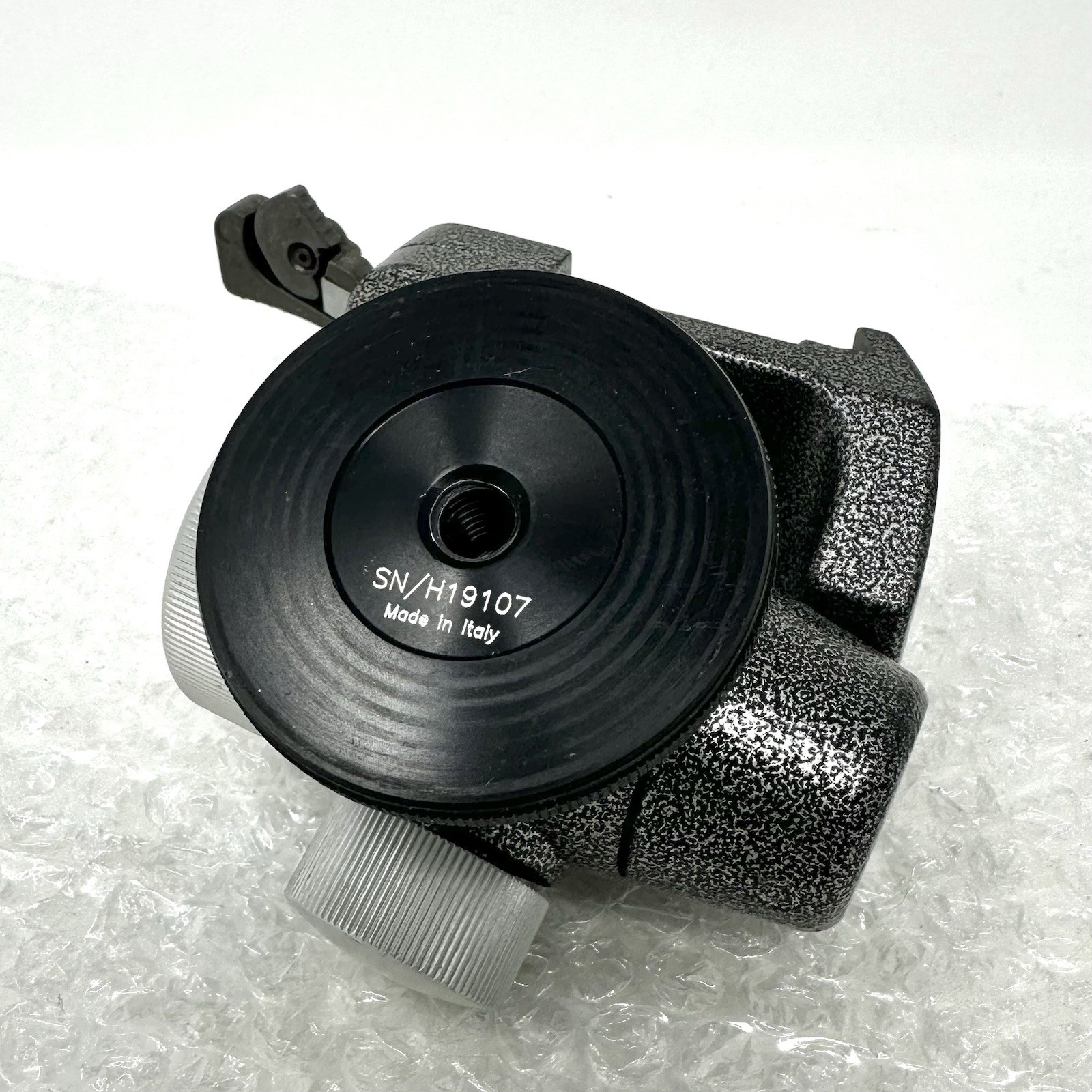 GITZO G1276M Off Center Ball Head Tripod Quick Release QR Camera Mount ITALY