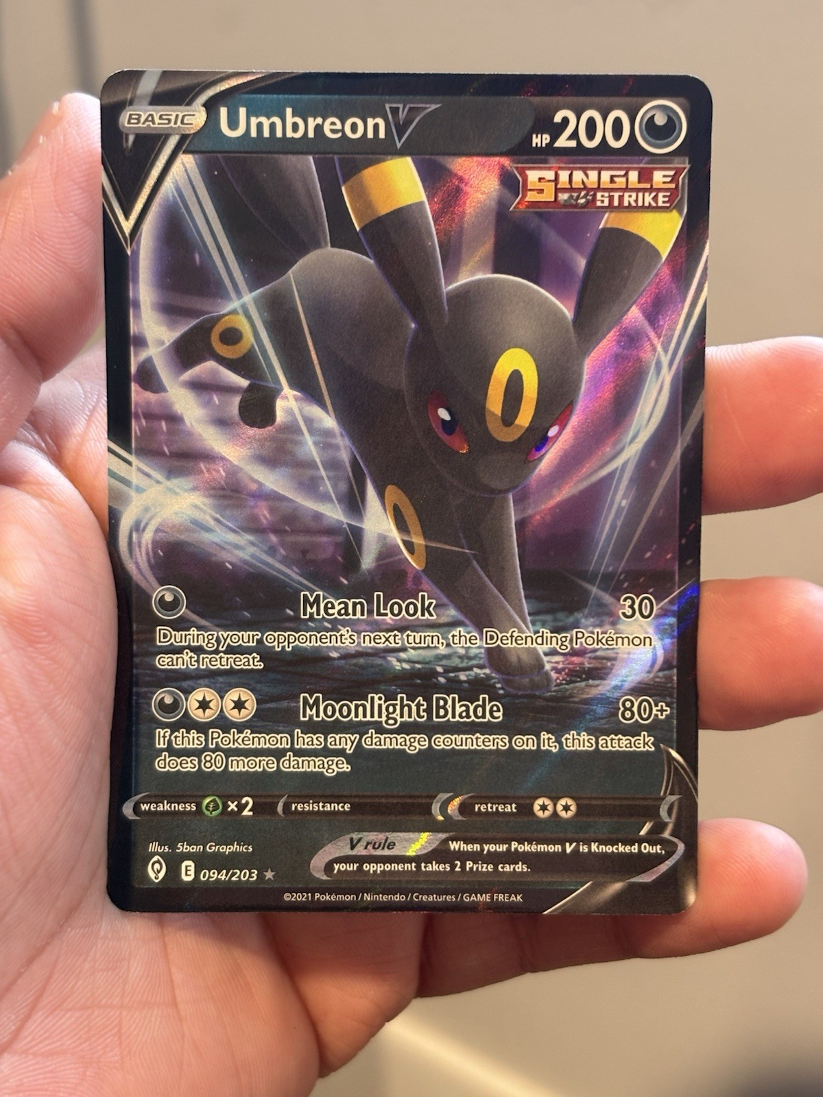 Umbreon V 094/203 Swsh07: Evolving Skies Holo Pokemon TCG NM