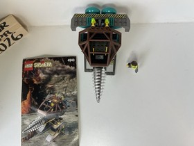 LEGO Rock Raiders: The Granite Grinder (4940)