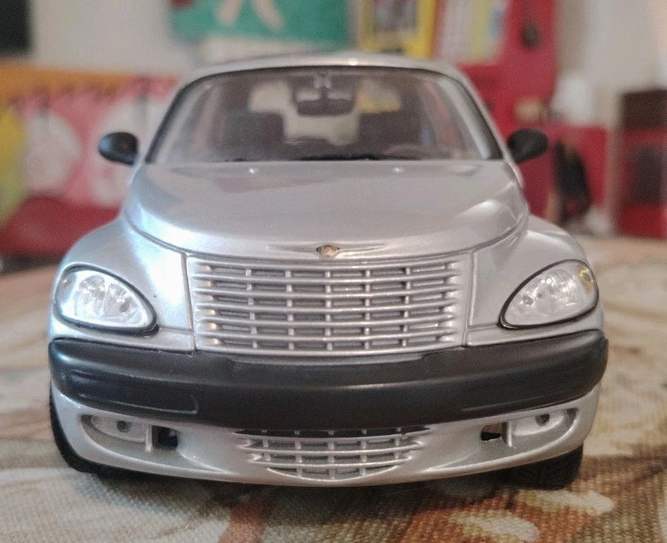 MAISTO 1/18 - CHRYSLER CRUISER - Modellino Auto Metallo - Collezionismo - #A1# - Immagine 3 di 4