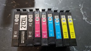 Lot Of 9 Empty Ink Cartridges  - Black - Yellow - Cyan - Magenta 8 Epson 212