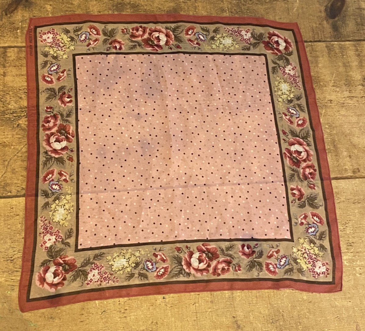 Vintage Laura Ashley Ladies Red Rose Floral Square Scarf FREE P&P