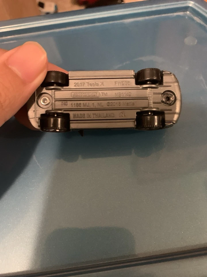 Matchbox - Tesla Model X Moving Parts Black Release!!! - Image 3 of 3