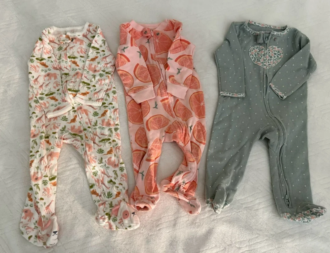 Lot of 3 long sleeve baby girl clothes - 9 m - Carters; grapefruit, heart, pink
