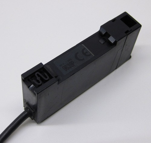 Banner 41959 TEACH-Mode Plastic Fiber Optic Sensor D12EN6FP, Broken Release Tab - Picture 5 of 6