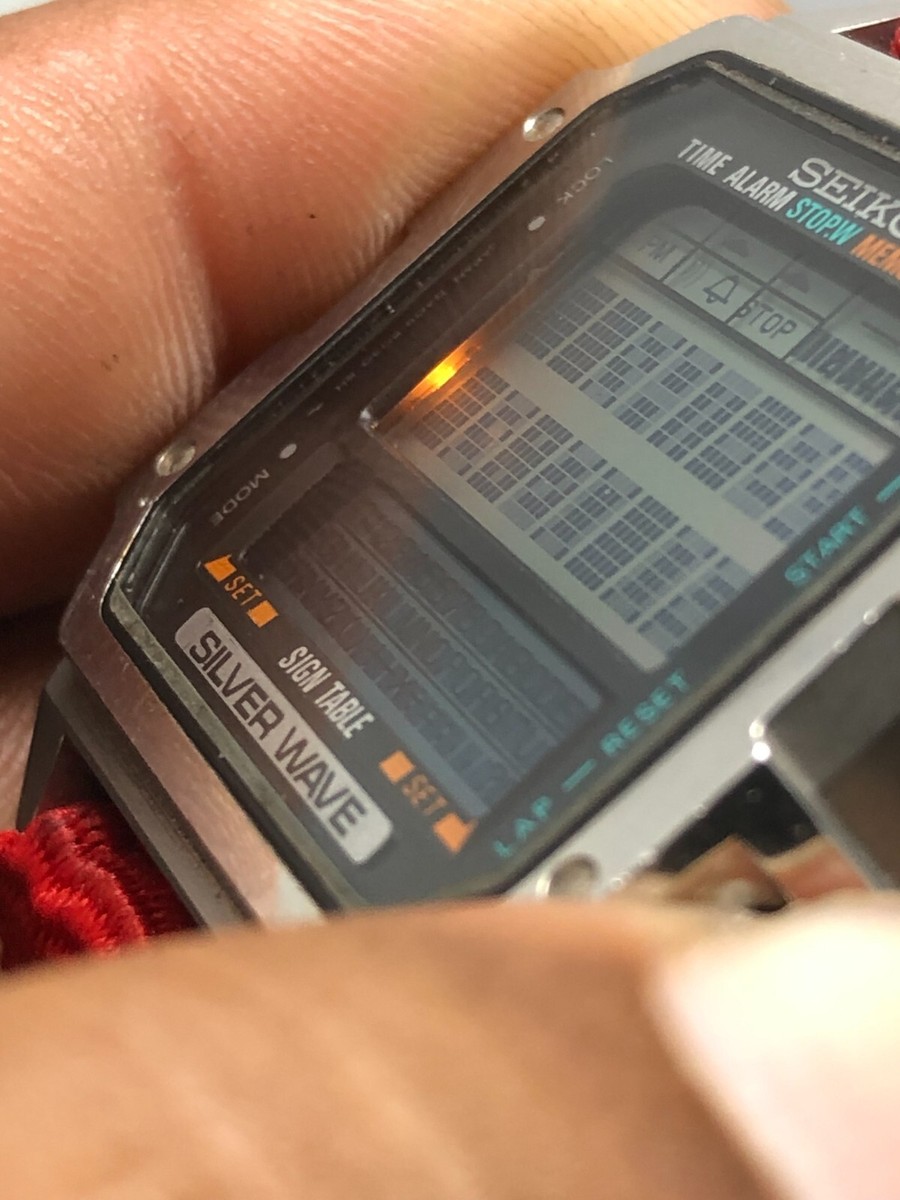時計 SEIKO D409-5030  SilverWave SEIKO - D409-5030 AO. - Digital - Vintage Digital Watch