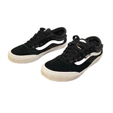 Vans Old Skool Youth sized 5 Black and White Low Top Skater Shoes Style 500714 .