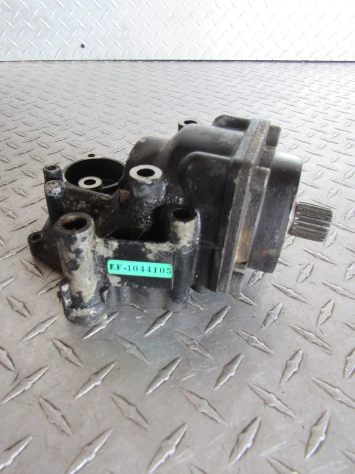 1982 1983 82 83 Honda VF750S VF750 VF 750 V45 salida de sable eje de transmisión cónico Foto 3 de 4