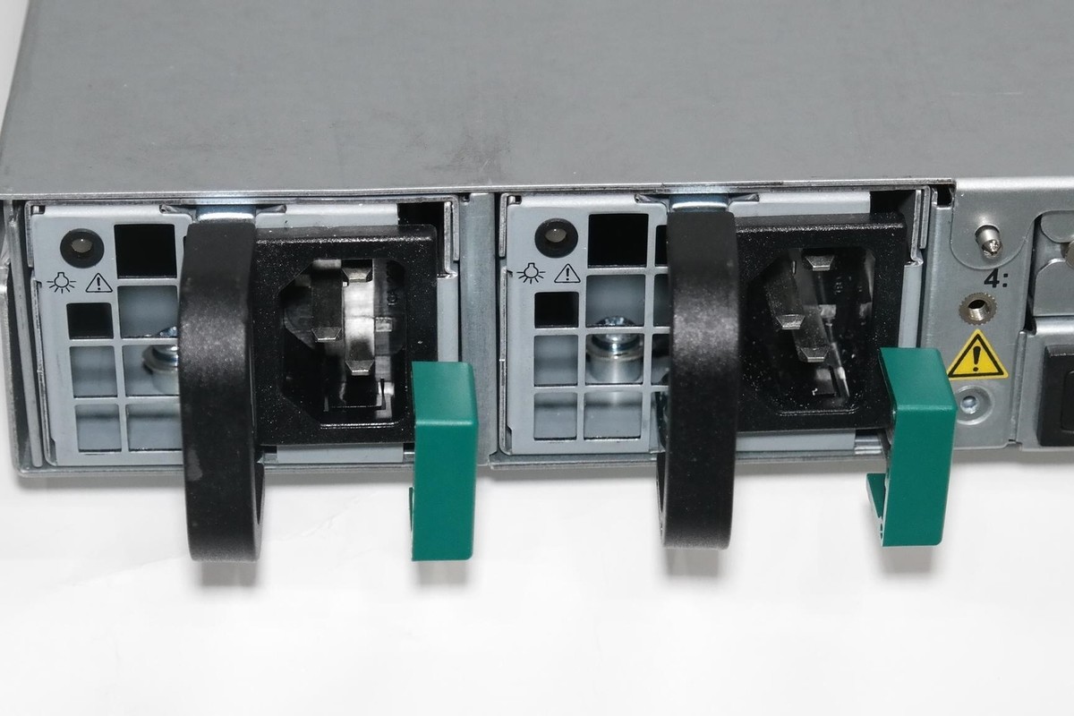 BLUE COAT PROXY SECURITY APPLIANCE SG-S400-20-PR 3X 1TB HDD 090