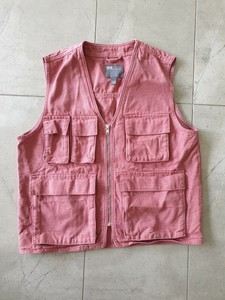 utility vest pink