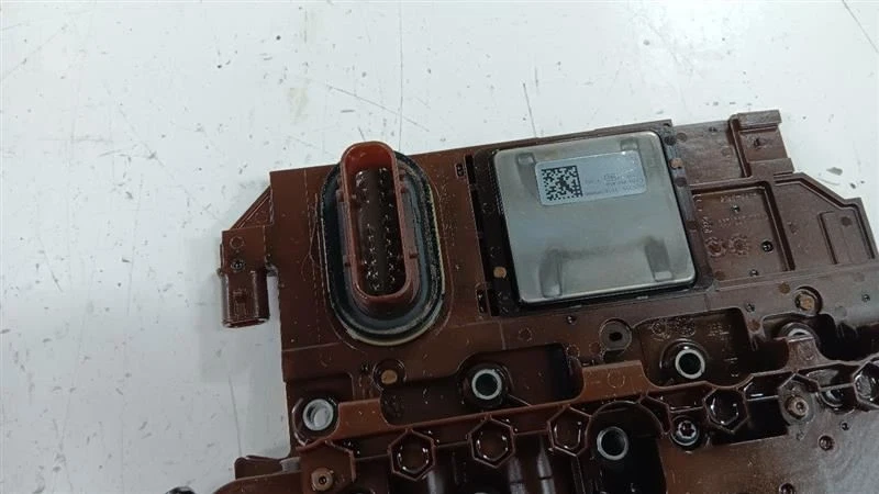 Cuerpo de válvula de transmisión automática Buick Lacrosse 2013 2014 2015 2016 Foto 2 de 4