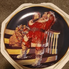 Franklin Mint Santa Claus Coca-Cola Limited Edition Porcelain Collector Plate