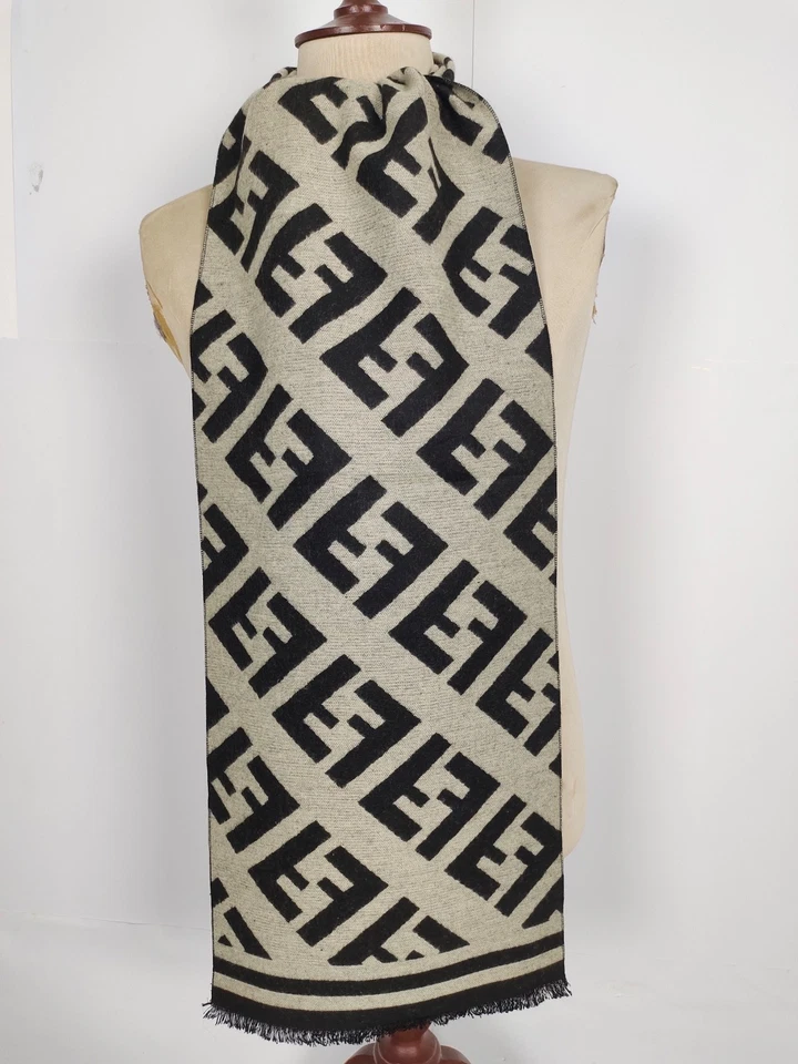 Bufanda de invierno FENDI genuina vintage estampada negra/gris lana cachemira Foto 2 de 4