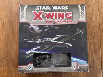 Star Wars X-Wing Miniaturenspiel mit 2 Erw. (Tie-Abfangjäger und B-Wing)