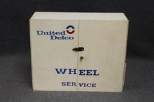 Vintage United Delco Wheel Service Metal Part...