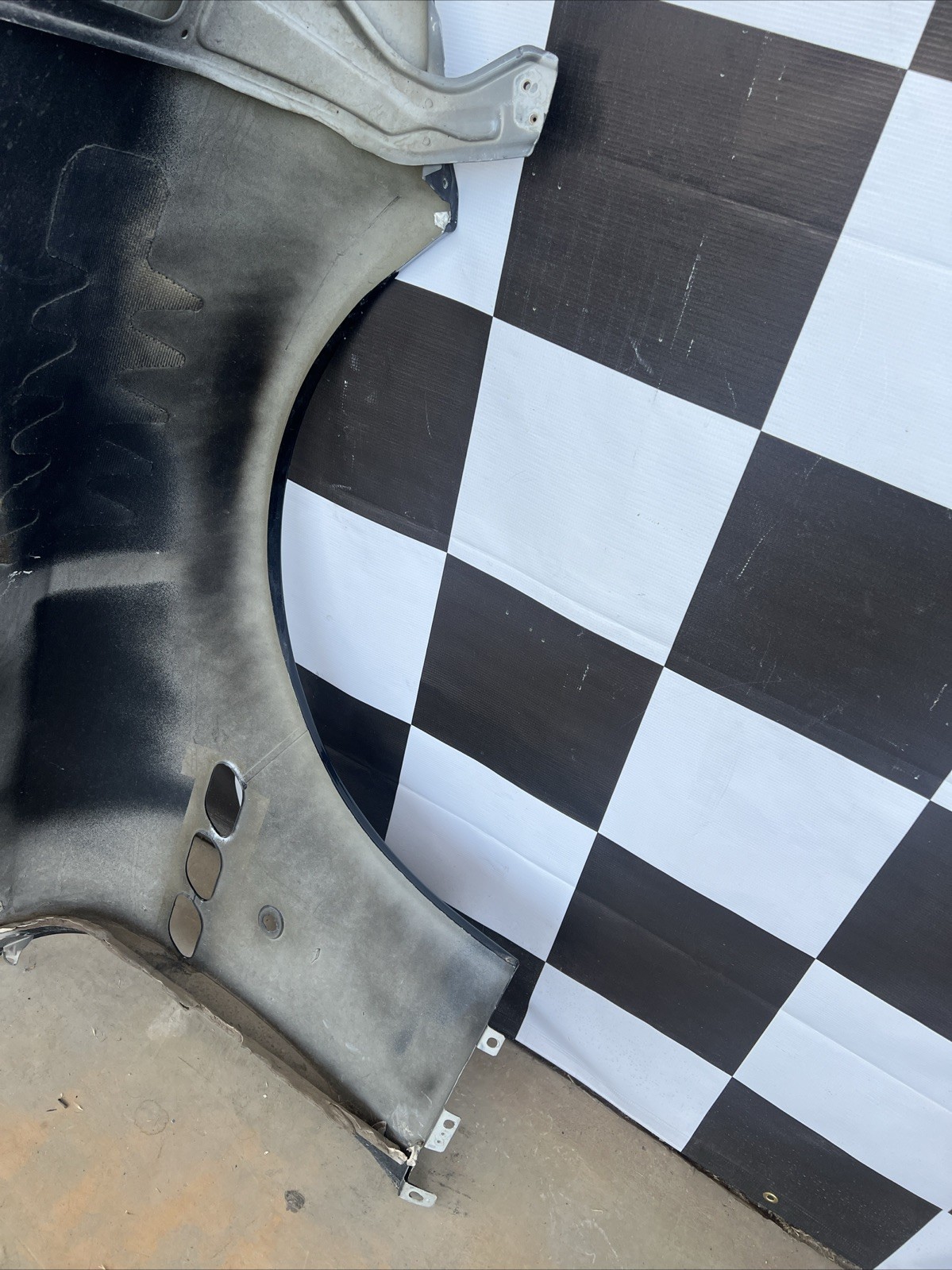 2003 04 05 09 2010 2012 Maserati Quattroporte Left Fender Used Oem