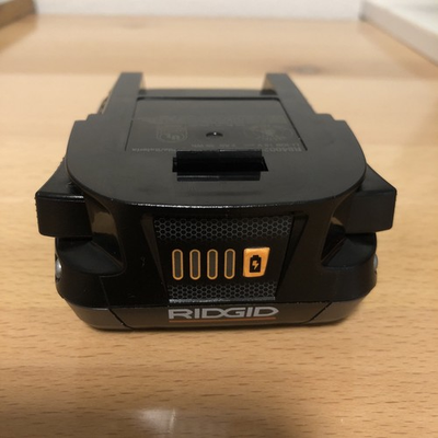 #ad Ridgid 18V AC840020 18V 2.0 Ah MAX Output Lithium Ion Battery NOT WORKING $9.99