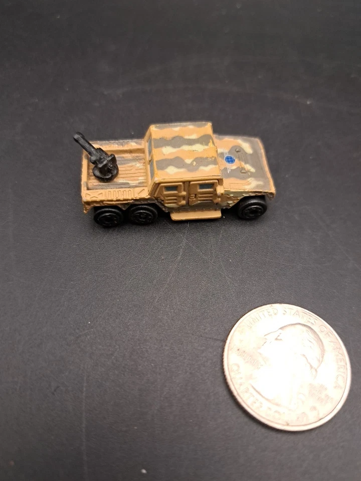 Micro Machines Military Traxxon Raider Truck Desert Camo 1995 - Image 4 of 4