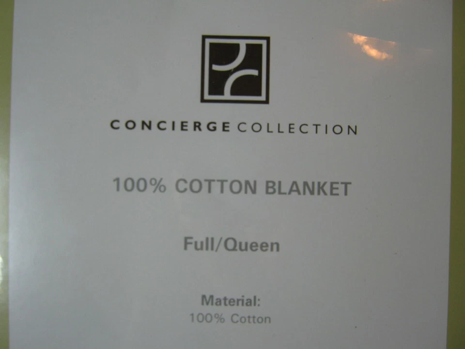 CONCIERGE Collection Full / Queen 100% Cotton Blanket (Blush ? looks Pink ) New - Image 3 of 4