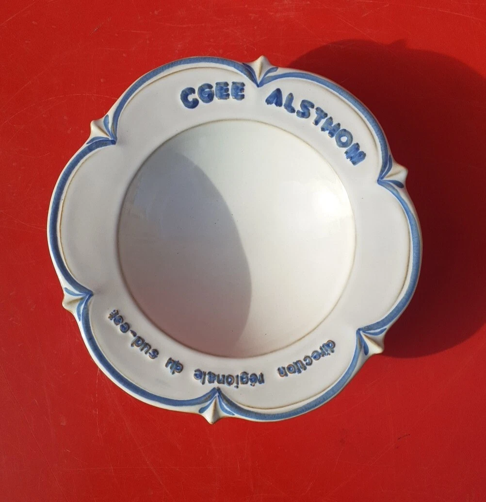 Lot De 2 Plateaux Publicitaires Vintage Métal – Naf-Naf Et Bahlsen – Déco Rétro