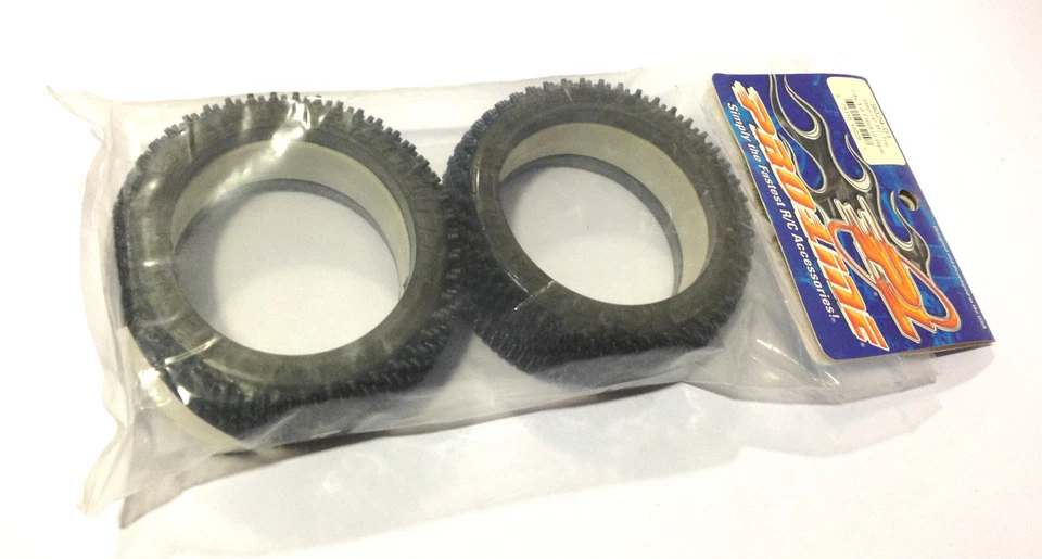 Proline 9024-01 Two New Step-Up M2 (Medium) Tires for Off-Road 1:8 Buggy - Bild 2 von 3