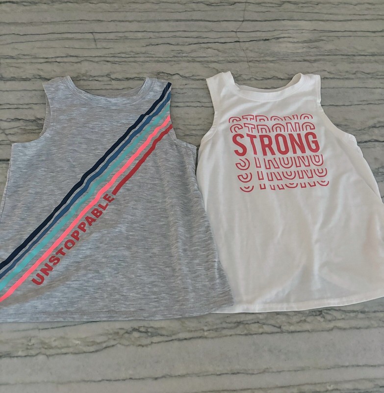 Lot of 2 Gap Fit Girls Graphic Tank Tops Size S 6-7